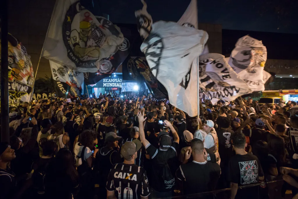 Em teste para clássico, Corinthians encara o Red Bull Brasil em casa