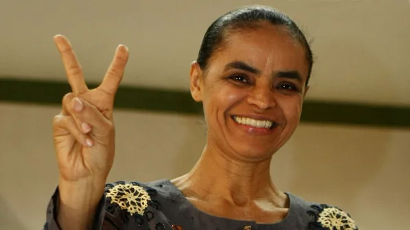 Candidata Marina Silva durante visita a cidade de Curitiba. Curitiba/PR, Brasil – 30/06/2010. Foto: Geraldo Bubniak / Fotoarena