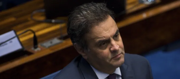 Procurador da Lava Jato defende prisão de Aécio no Twitter