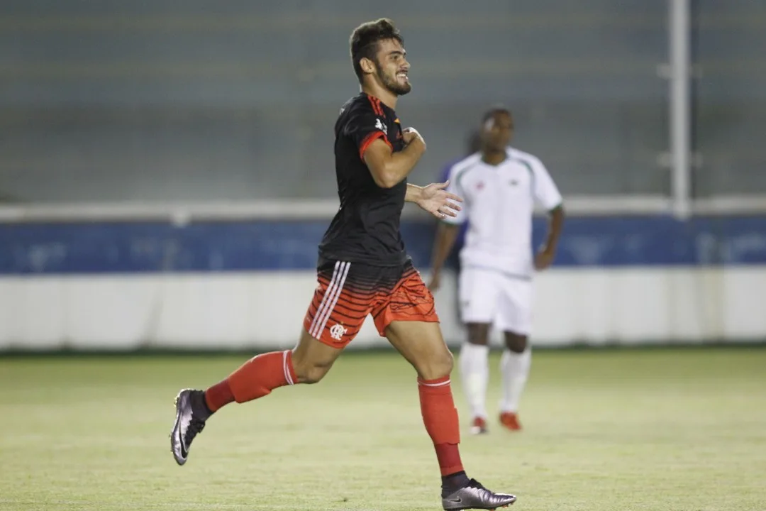 Flamengo joga mal, mas vence Cabofriense pelo Campeonato Carioca