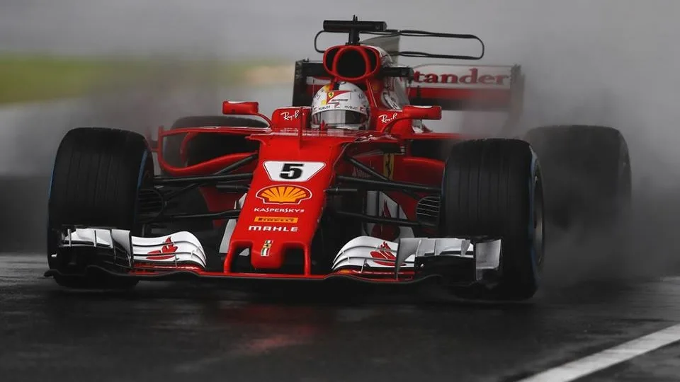 Vettel diz ter 'todas as razões' para estar confiante e minimiza chuva no Japão