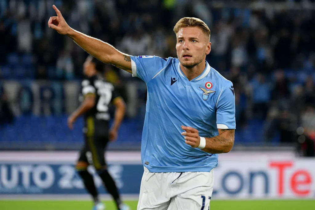 ROME, ITALY – SEPTEMBER 22: Ciro Immobile of SS Lazio celebrates a opening goal during the Serie A match between SS Lazio and Parma Calcio at Stadio Olimpico on September 22, 2019 in Rome, Italy. (Photo by Marco Rosi/Getty Images)