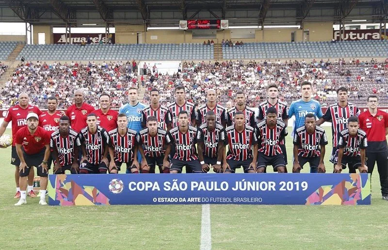 Nos pênaltis, São Paulo bate o Vasco e ganha o 4º título da Copa SP