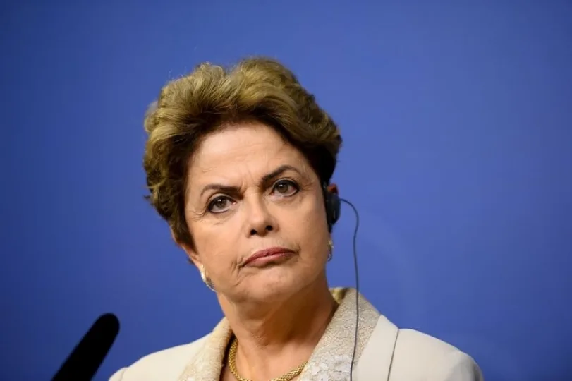 Dilma diz que coloca o governo federal à disposição para ajudar o Espírito Santo