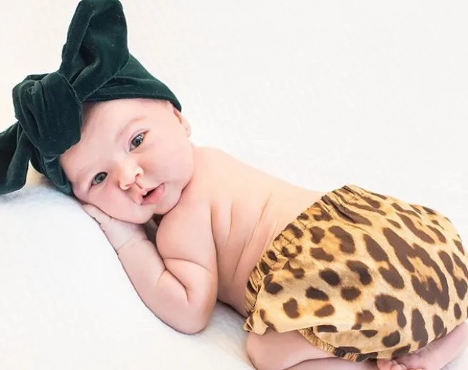 Fashion Zoe! Em 6 meses, bebê usou 98 looks, 32 acessórios de cabeça e 5 óculos