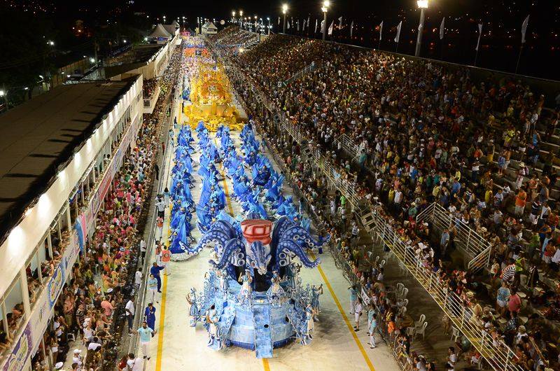 Elevado número de acessos teria causado problema na venda dos ingressos do Carnaval de Vitória