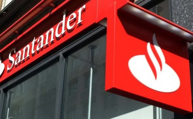 Bradesco e Santander encolhem crédito