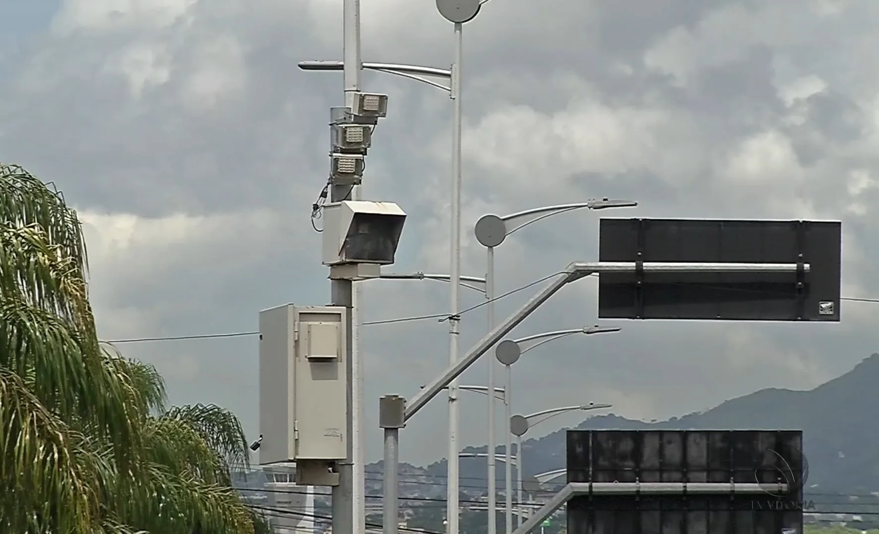 Após derrubada de veto, proibição de radares ocultos passa a valer em rodovias do ES