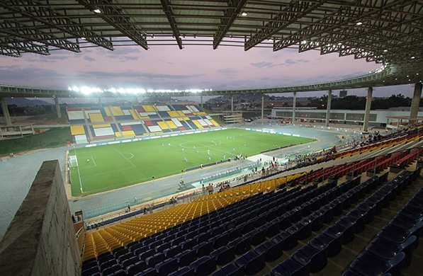 Copa América é tentativa da política "pão e circo"