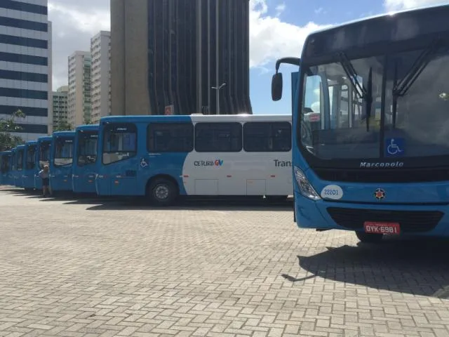 Rede especial de ônibus para amistoso entre Flamengo e Desportiva