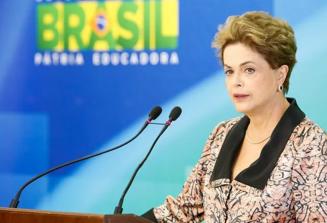 Dilma pretende anunciar reajuste do Bolsa Família no 1º de Maio