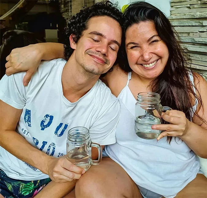 Sem vontade de ser mãe, Mariana Xavier comemorou quando soube que o namorado já tinha filhos