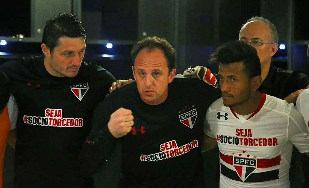 Rogério Ceni chega à seleção nesta terça para ser auxiliar pontual de Dunga