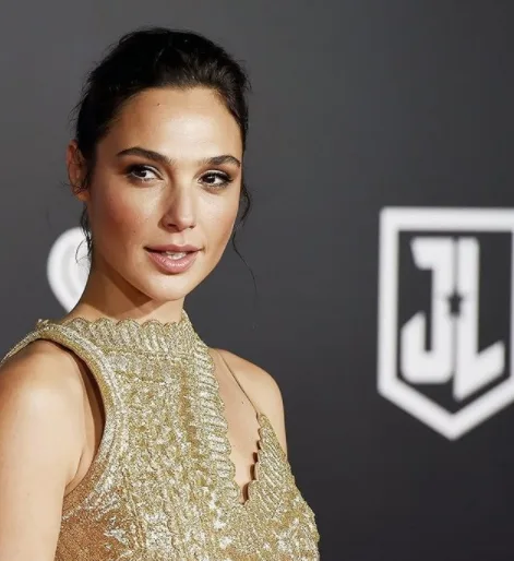 Gal Gadot e Ricky Martin estão entre os apresentadores do Globo de Ouro 2018