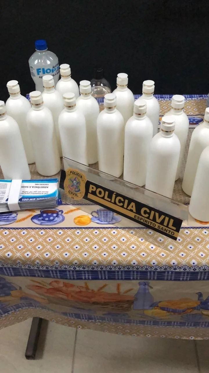 Fábrica clandestina de álcool em gel em Marataízes é fechada