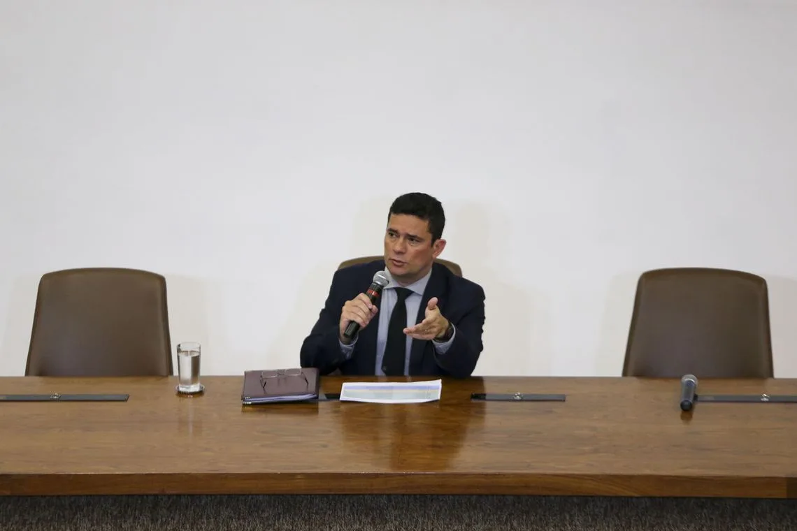 O ministro da Justiça e Segurança Pública, Sergio Moro, se reúne com governadores e secretários estaduais de Segurança Pública para apresentar o Projeto de Lei Anticrime.