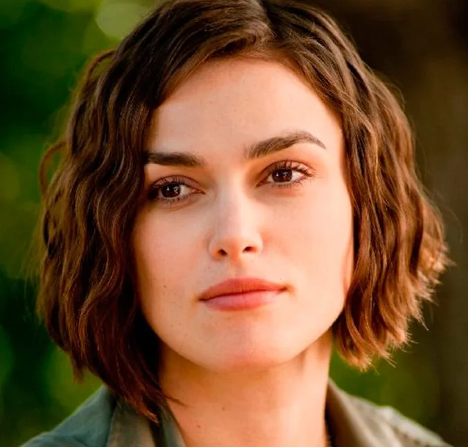 Keira Knightley cancela apresentação na Broadway após sofrer lesão