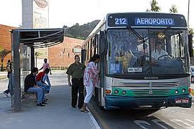 Força-tarefa para consertar os abrigos de ônibus da capital até dezembro