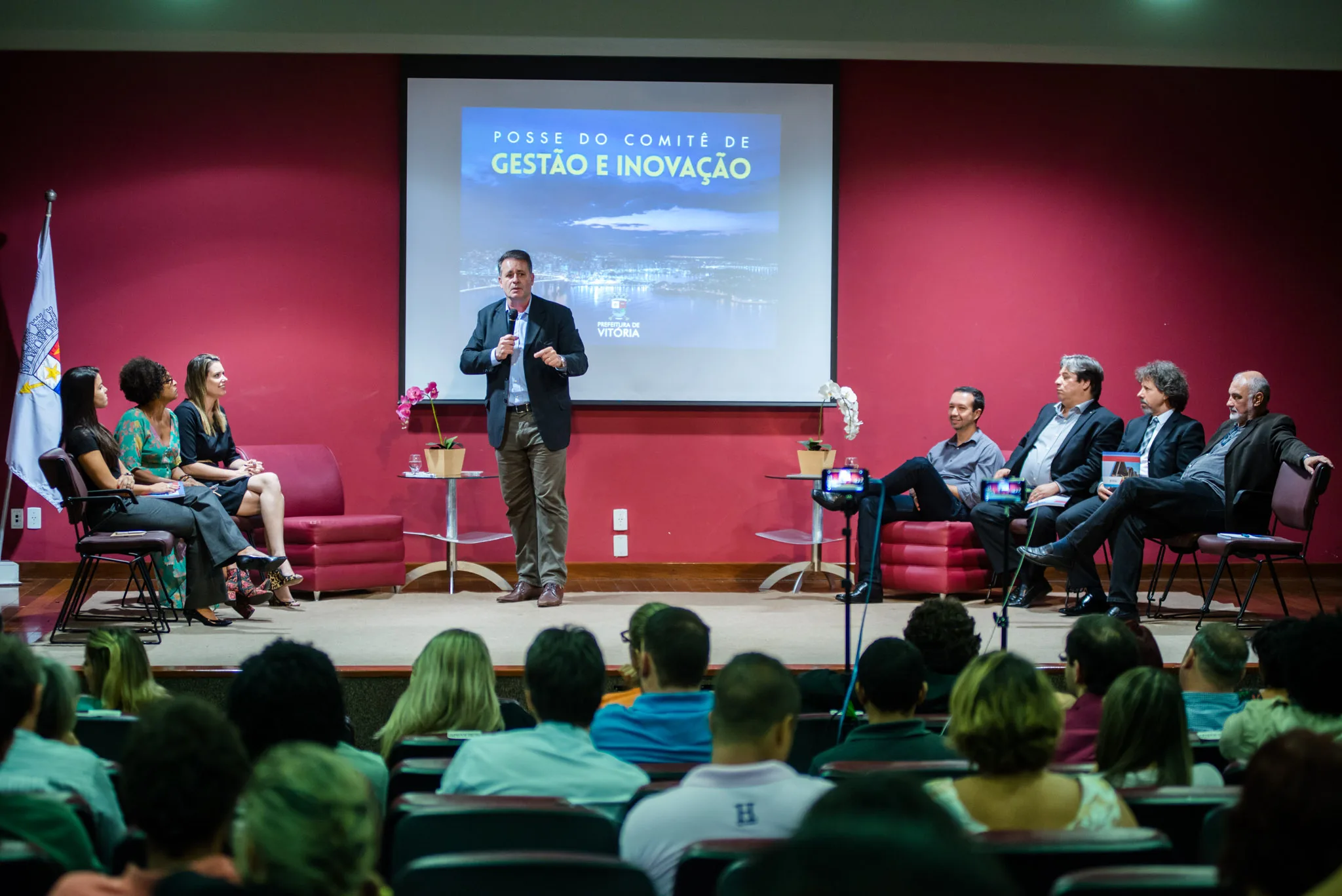 Luciano Rezende empossa membros do Comitê de Gestão e Inovação