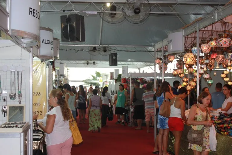 Feira do Artesanato vai funcionar em novo espaço e com atrações internacionais em Guarapari