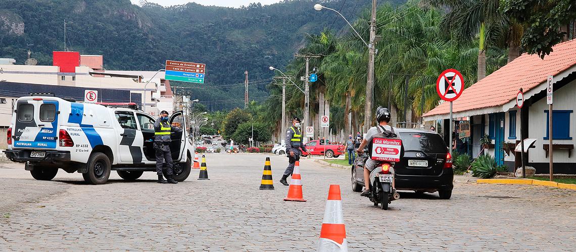 Maioria dos moradores com casos positivos estão em isolamento domiciliar