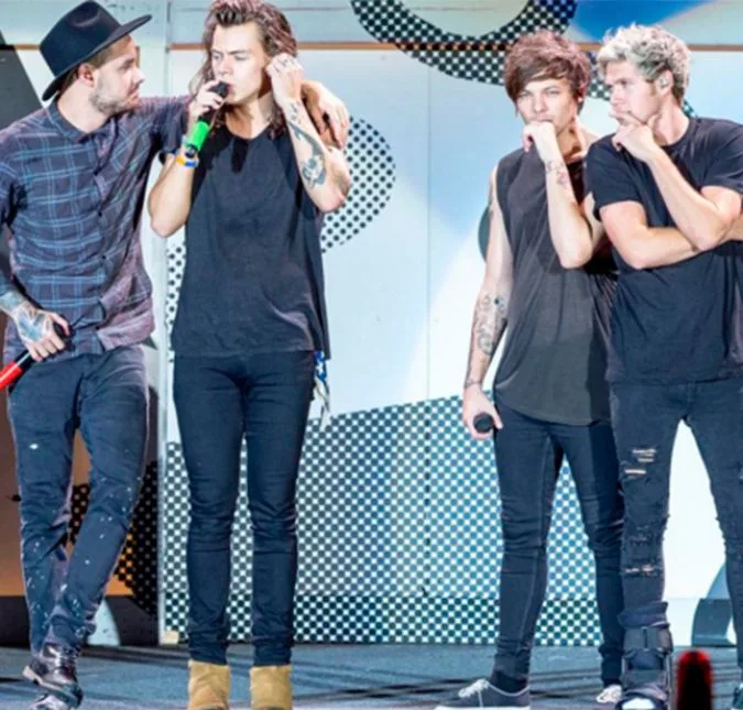 Harry Styles e Louis Tomlinson falam sobre primeiro show cancelado da One Direction