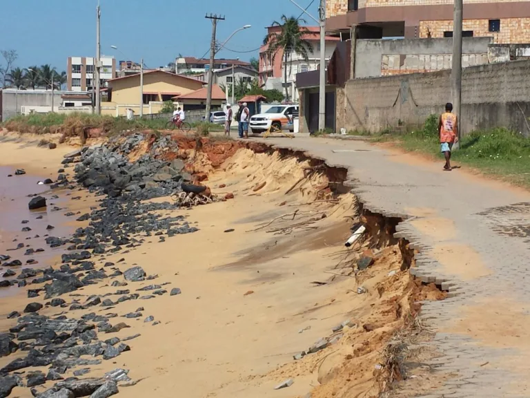 Empresa vencedora desiste de executar obra na Praia do Riacho, em Guarapari