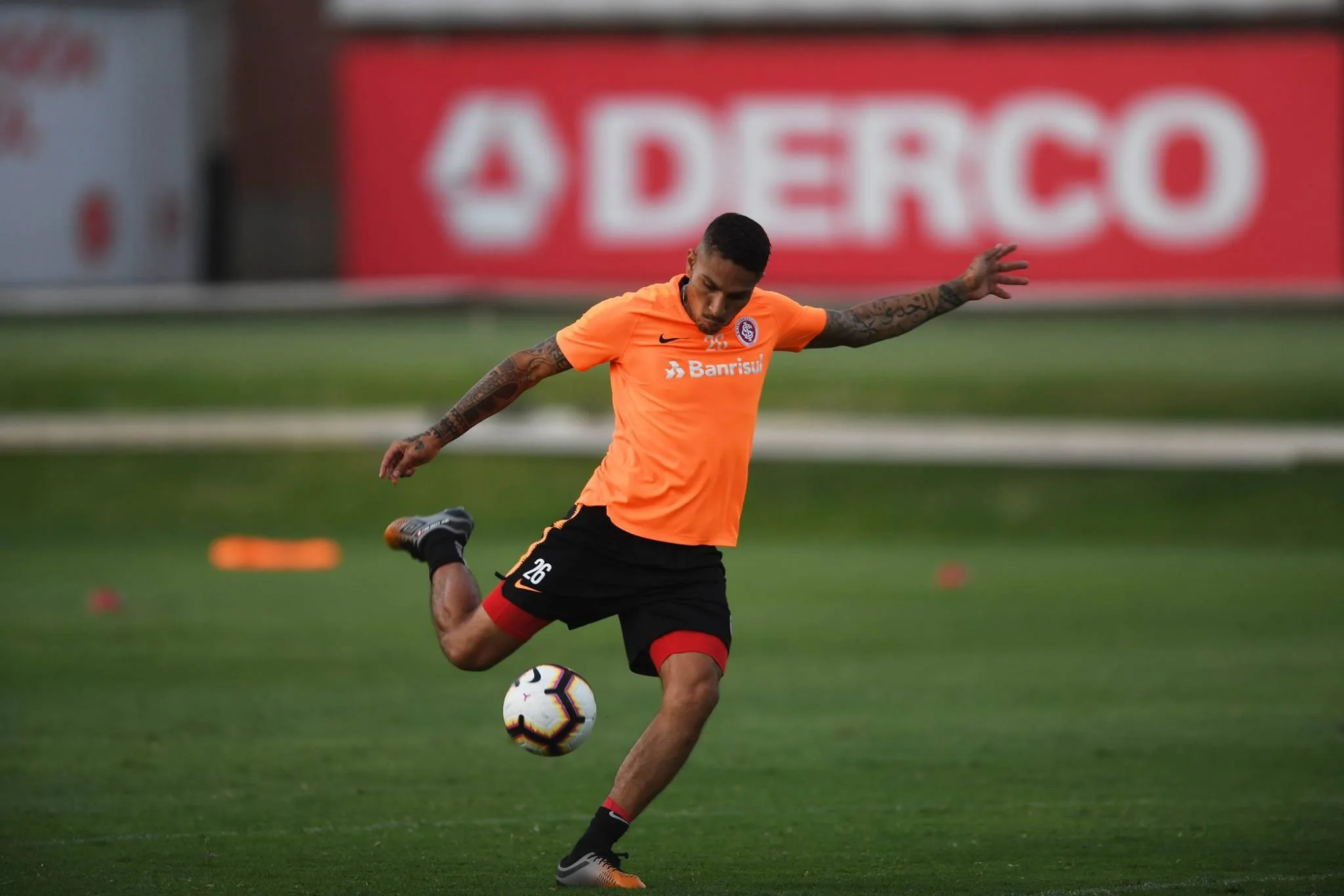 Zeca deixa treino mais cedo e Guerrero é poupado no Internacional