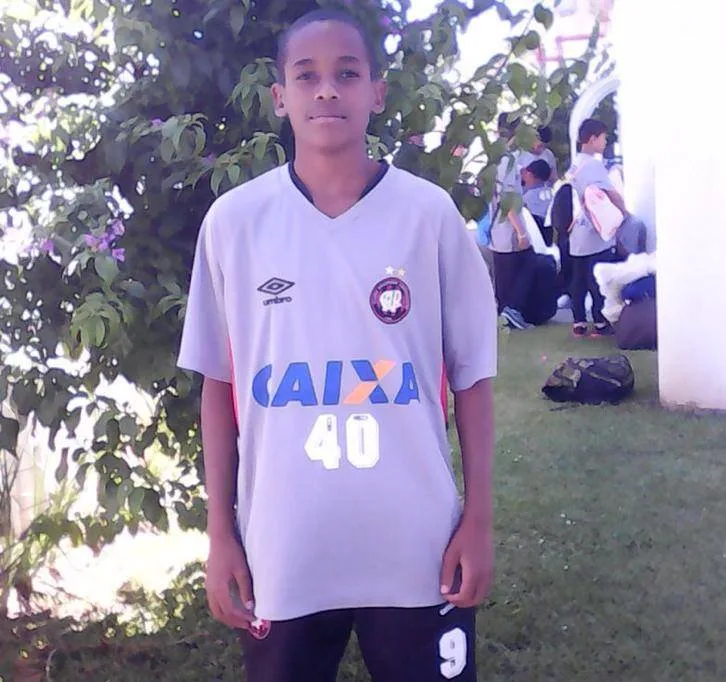 Capixaba de apenas 12 anos ganha oportunidade de jogar na base do Atlético-PR