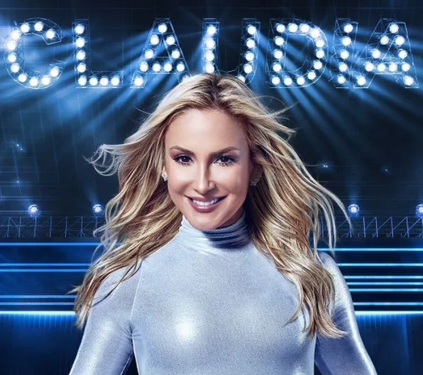 Mudança do nome artístico de Claudia Leitte fazia parte de propaganda. Cantora continua com o Leitte