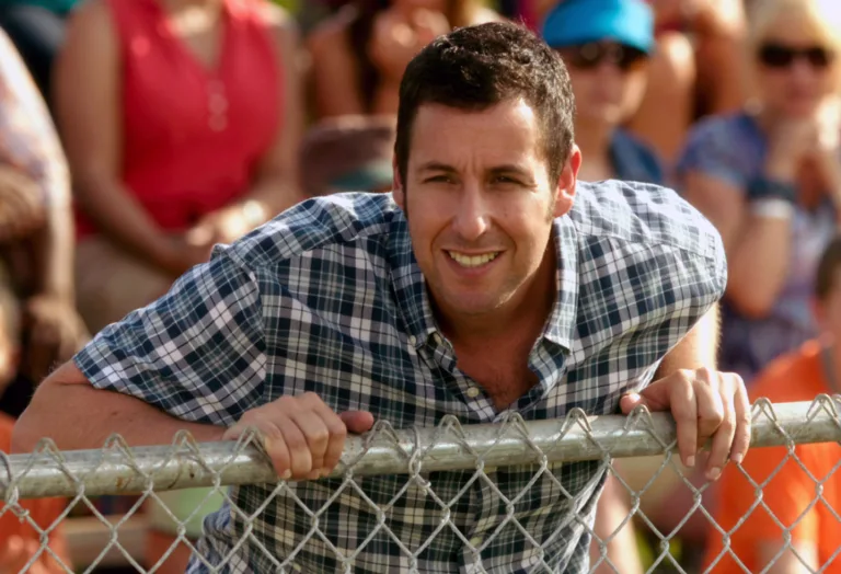 Adam Sandler renova contrato para mais quatro filmes com a Netflix