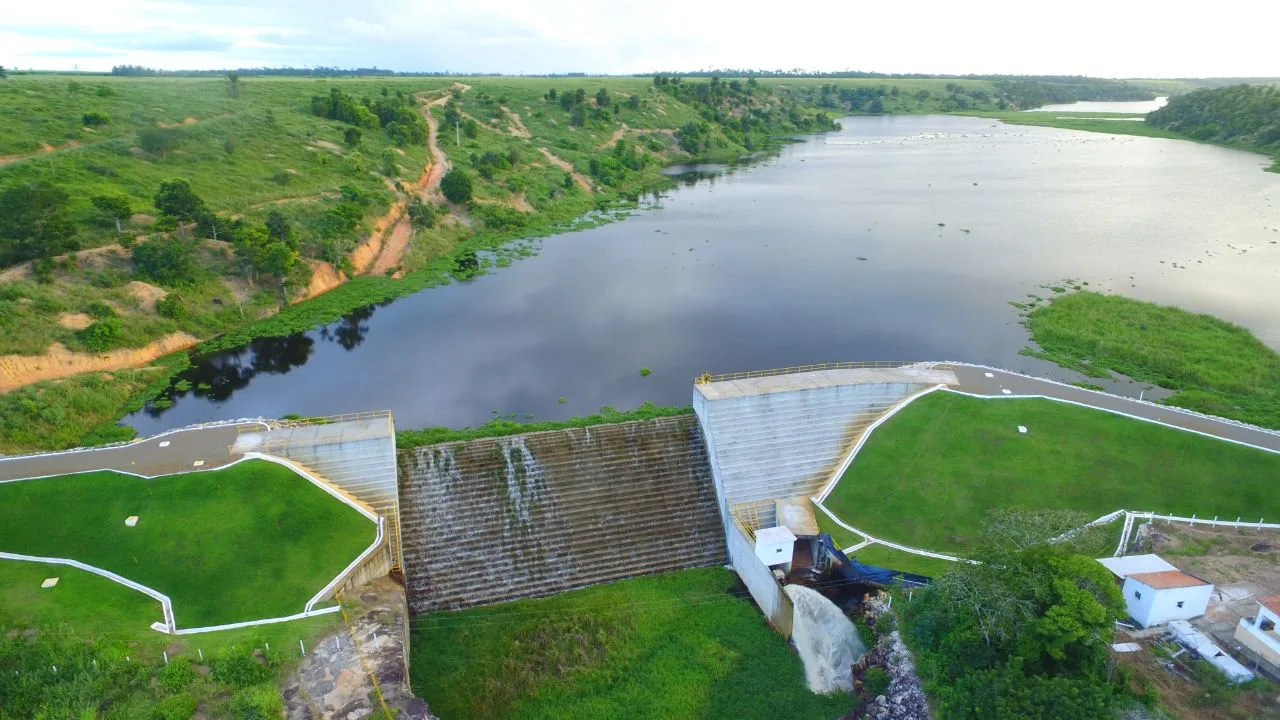 Maior barragem do Estado é inaugurada