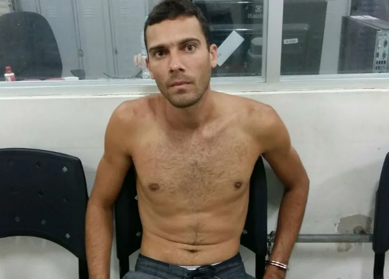 Estudante de engenharia elétrica é preso suspeito de tráfico de drogas em Vila Velha