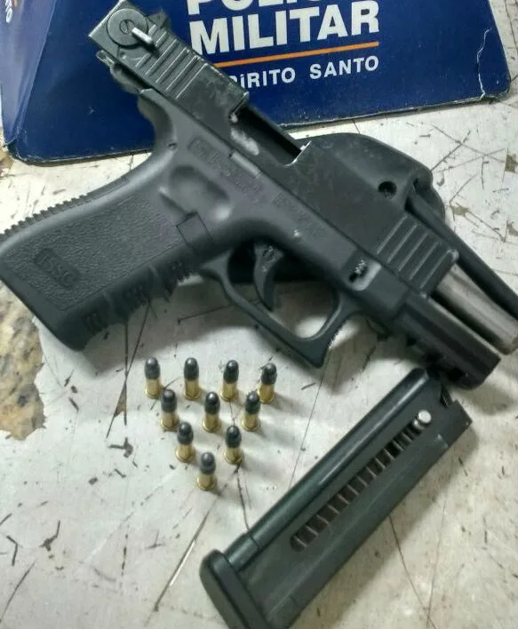 Homem é detido com arma de fabricação austríaca em Guarapari