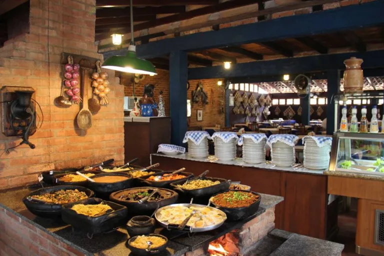 Comida caseira, fogão a lenha e pratos diversificados: conheça os sabores de Viana!