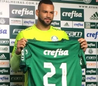 Weverton defende rodízio no Palmeiras: 'A 1ª foto nunca será igual à última'