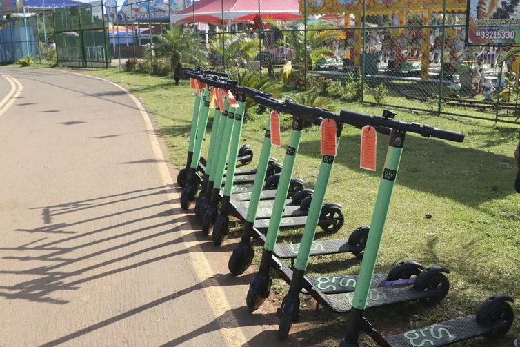 Circulação com patinetes elétricos invadiram as ruas das grandes cidades nos últimos meses.