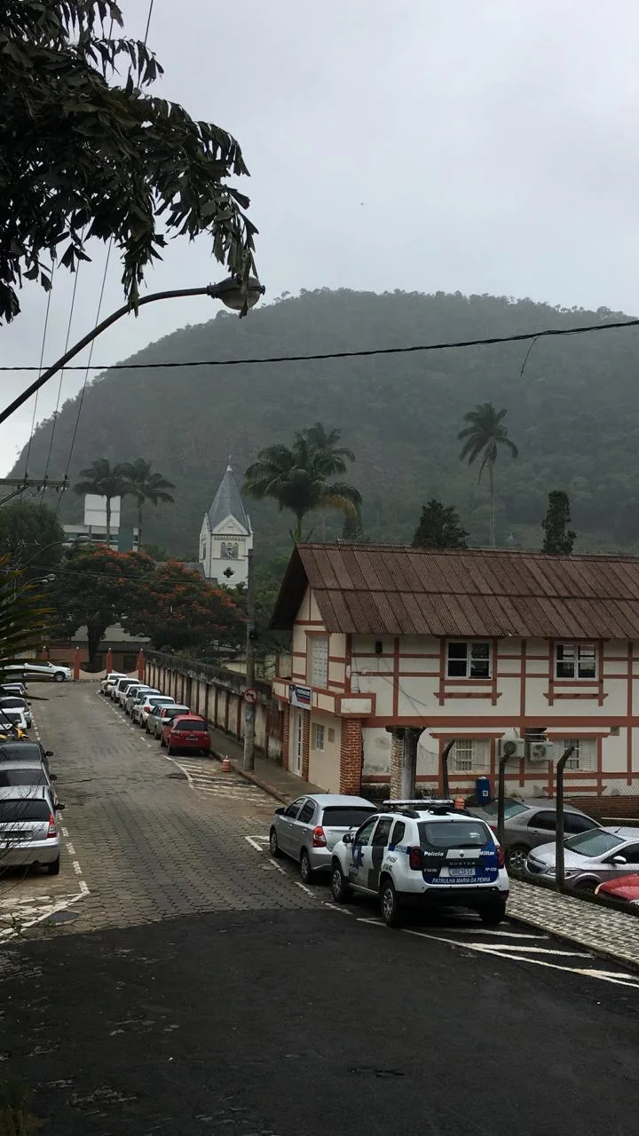 Maio chega com temperaturas amenas na região serrana