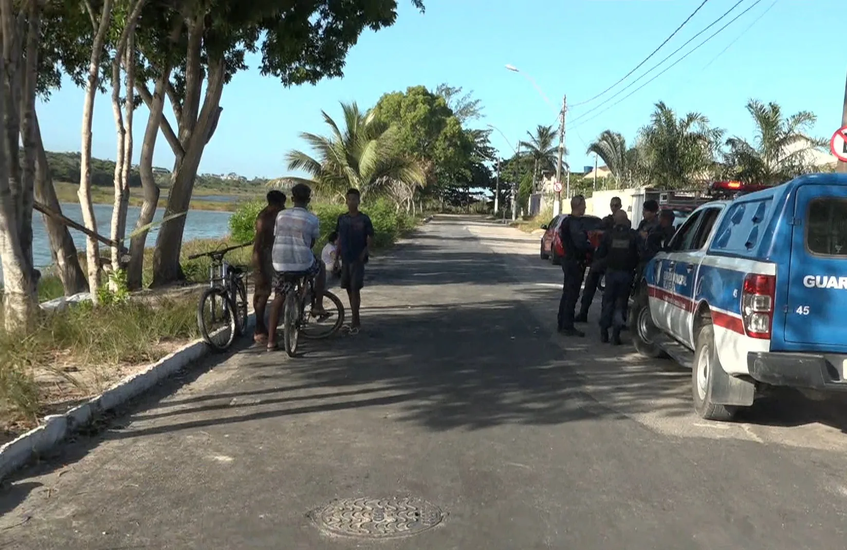 Adolescente sai para brincar com amigos e se afoga em lagoa de Vila Velha