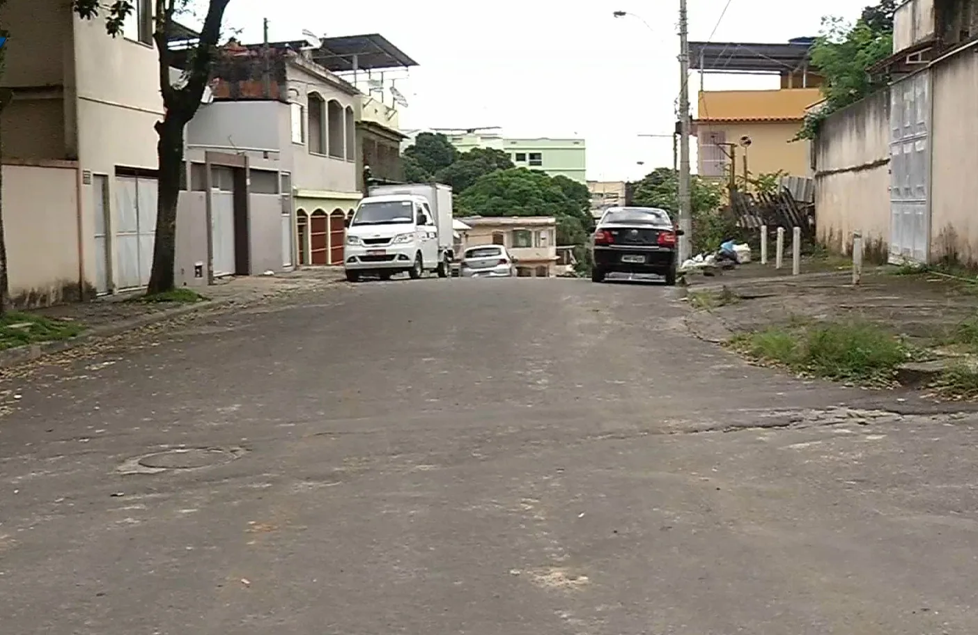 Jovem é esfaqueado em frente à casa da namorada em Cariacica