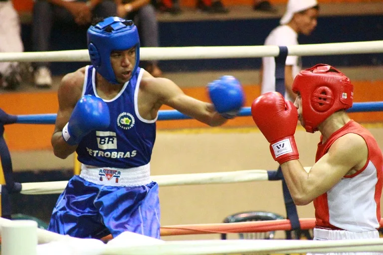 Pela 1ª vez, boxeadores profissionais são autorizados a participar da Olimpíada