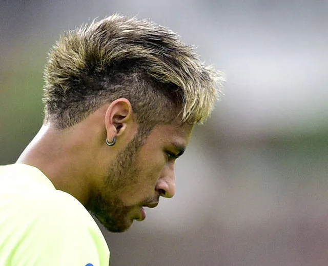 Internautas aprovam novo visual de Neymar