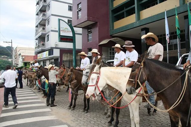 Com destino a Vitória, Expedição Tropeira faz parada em Venda Nova do Imigrante