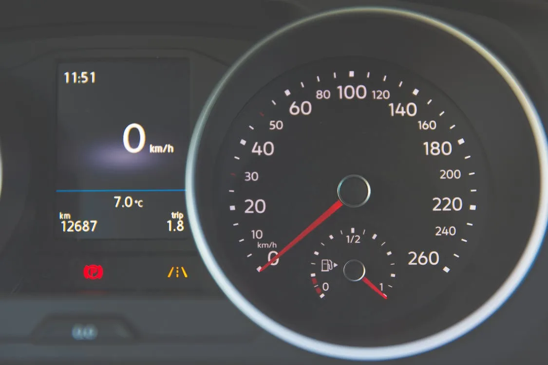 Petrobras reduz preço da gasolina em 0,7% e eleva diesel em 0,6% nesta terça