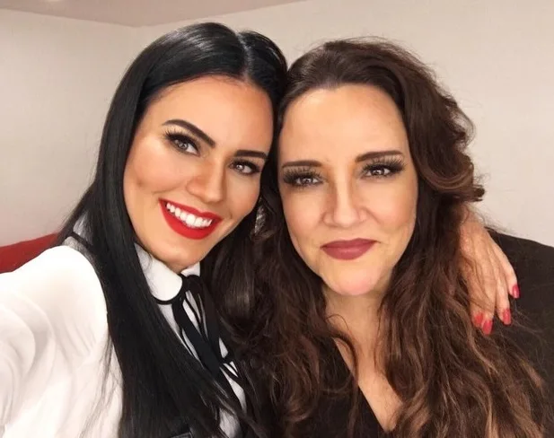 Letícia Lima assume namoro com Ana Carolina