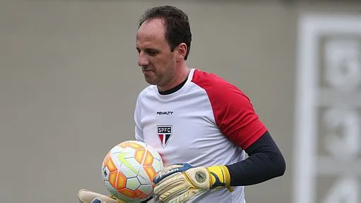 Rogério Ceni deve assumir o São Paulo no lugar de Ricardo Gomes