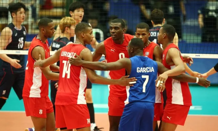 Finlândia condena à prisão cinco jogadores de vôlei cubanos por estupro