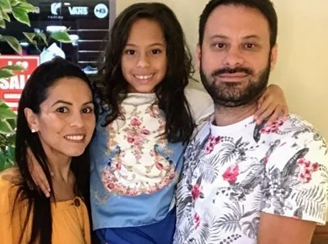 Acidente em parque: pai diz que filha ferida deve ter alta nesta quinta: 'Me apeguei a Deus e ele tem feito esse milagre'