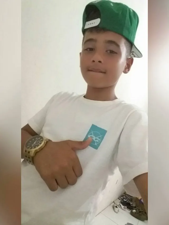Peritos confirmam que corpo achado em matagal na Serra é de jovem desaparecido