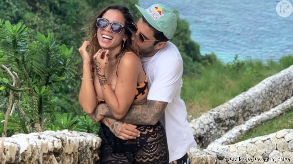 Dando um tempo, Anitta e Pedro Scooby pedem respeito e surfista dispara: 'tentei ser o melhor cara do mundo para ela'